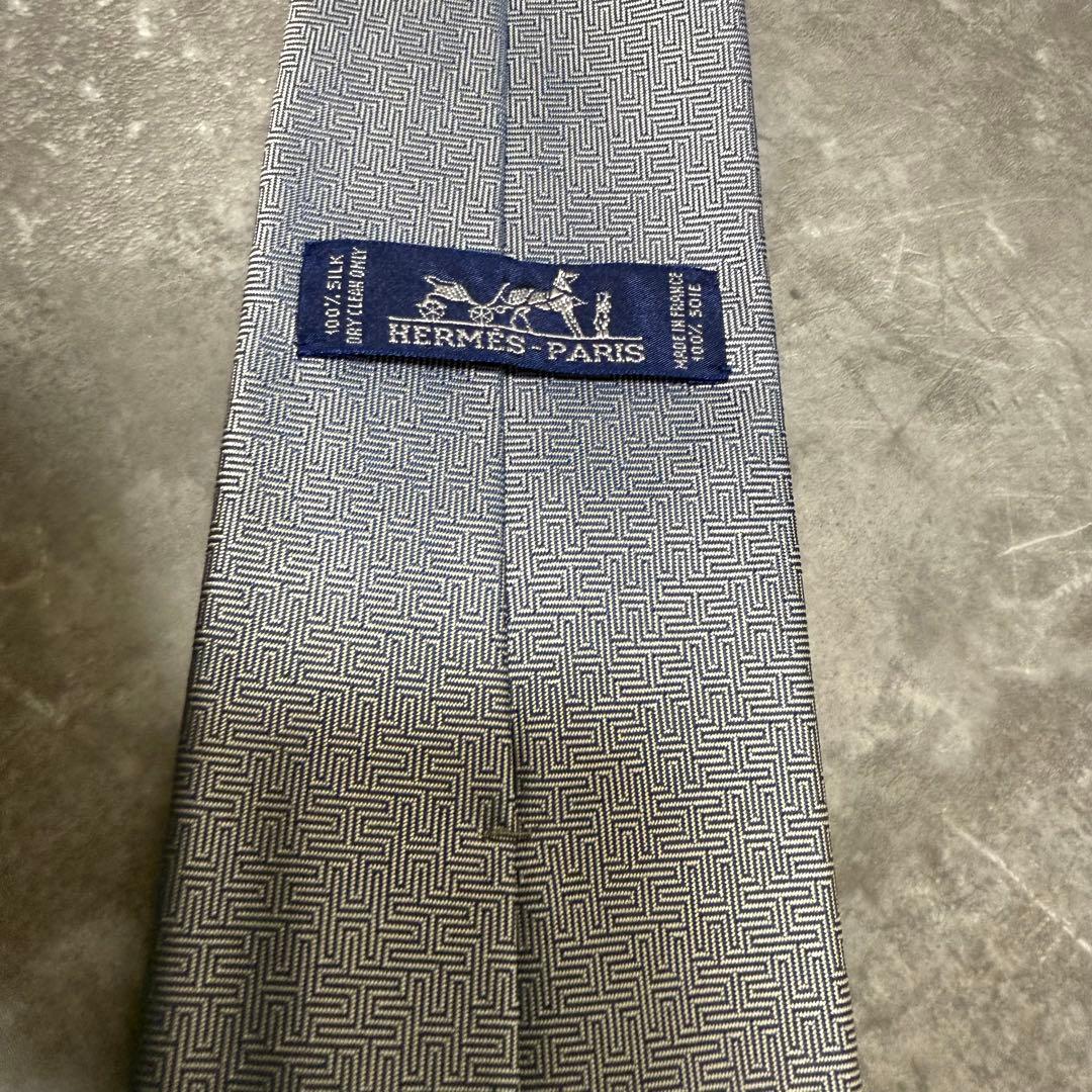 【✨極美品✨】 HERMES エルメス ネクタイ シルバー H柄 ファソネ 光沢