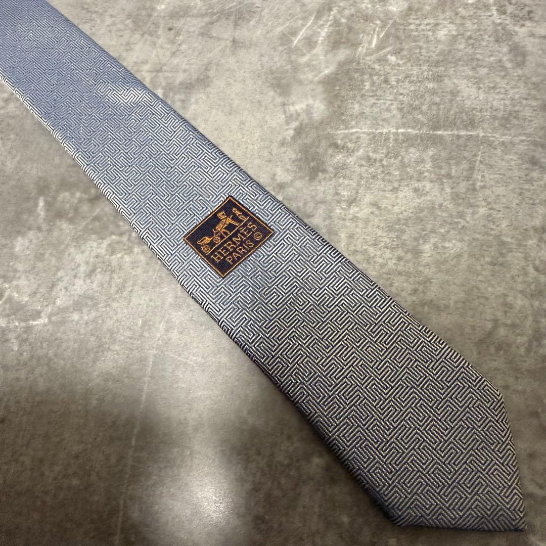 【✨極美品✨】 HERMES エルメス ネクタイ シルバー H柄 ファソネ 光沢