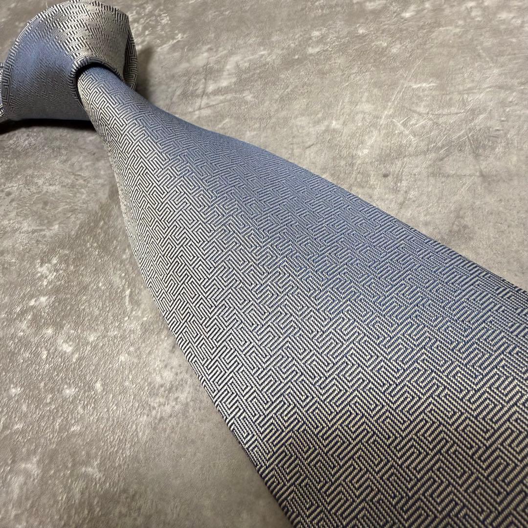 【✨極美品✨】 HERMES エルメス ネクタイ シルバー H柄 ファソネ 光沢