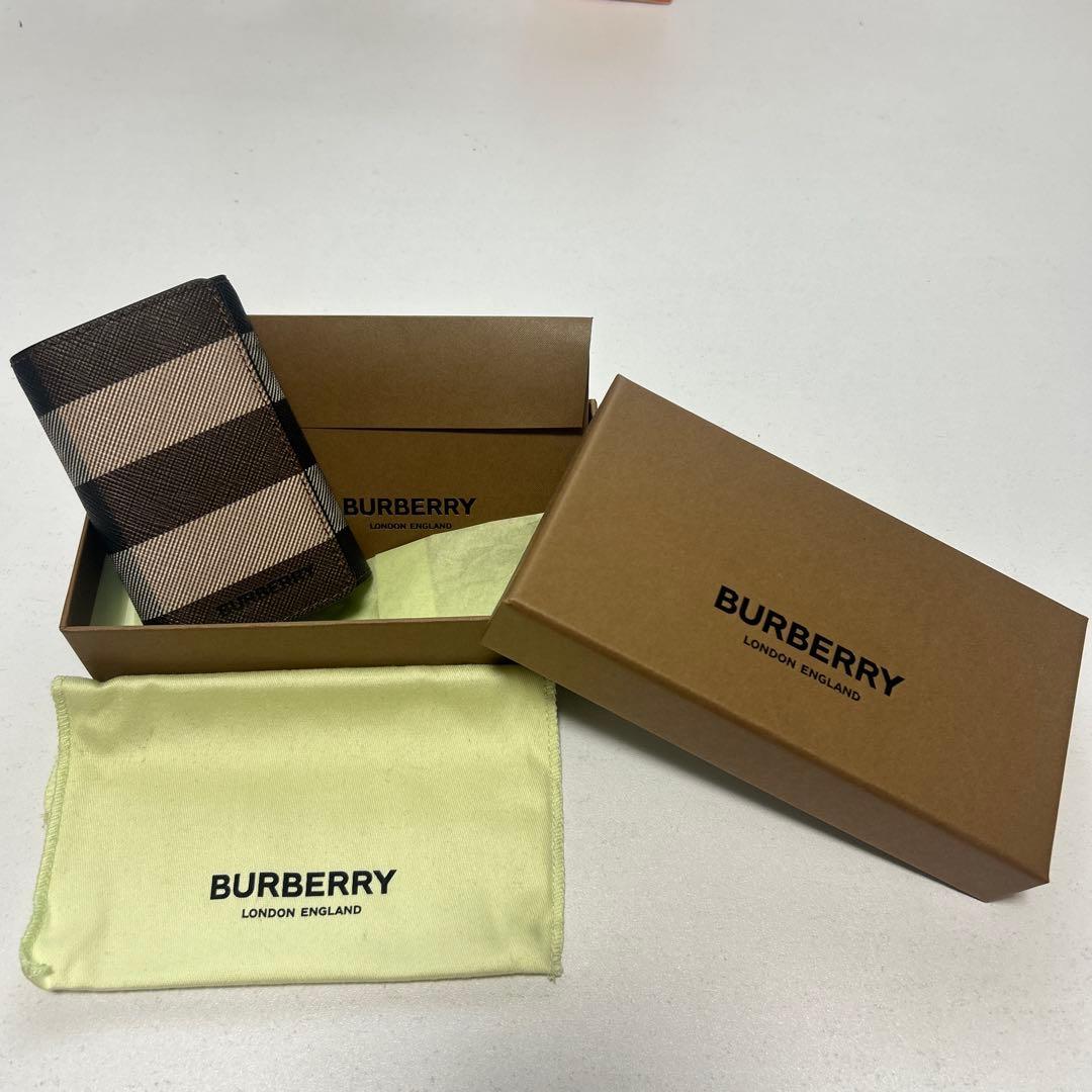 k*h様 【定価34100】BURBERRY キーケースストライプ　新品未使用