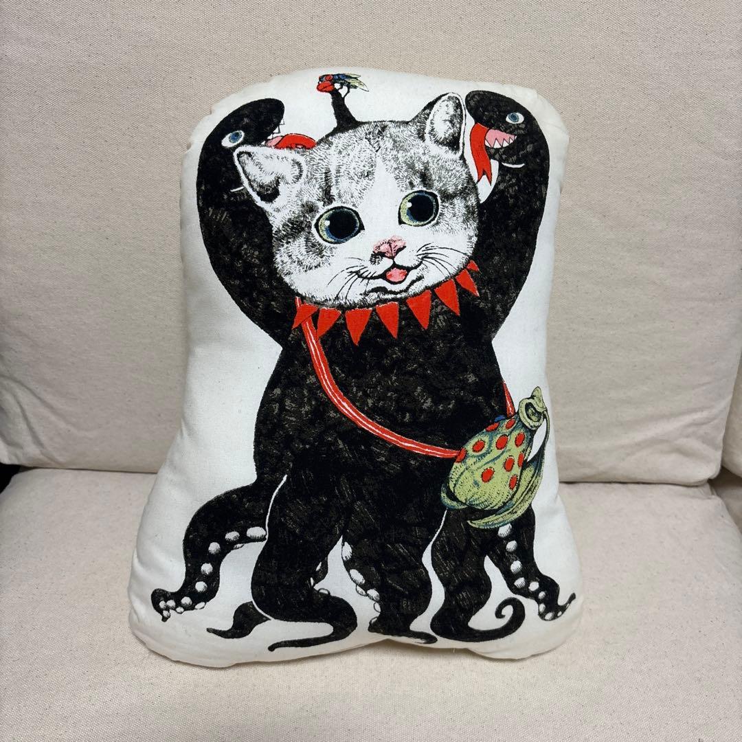 GUSTAVE higuchi yuko ギュスターヴ君[クッション]