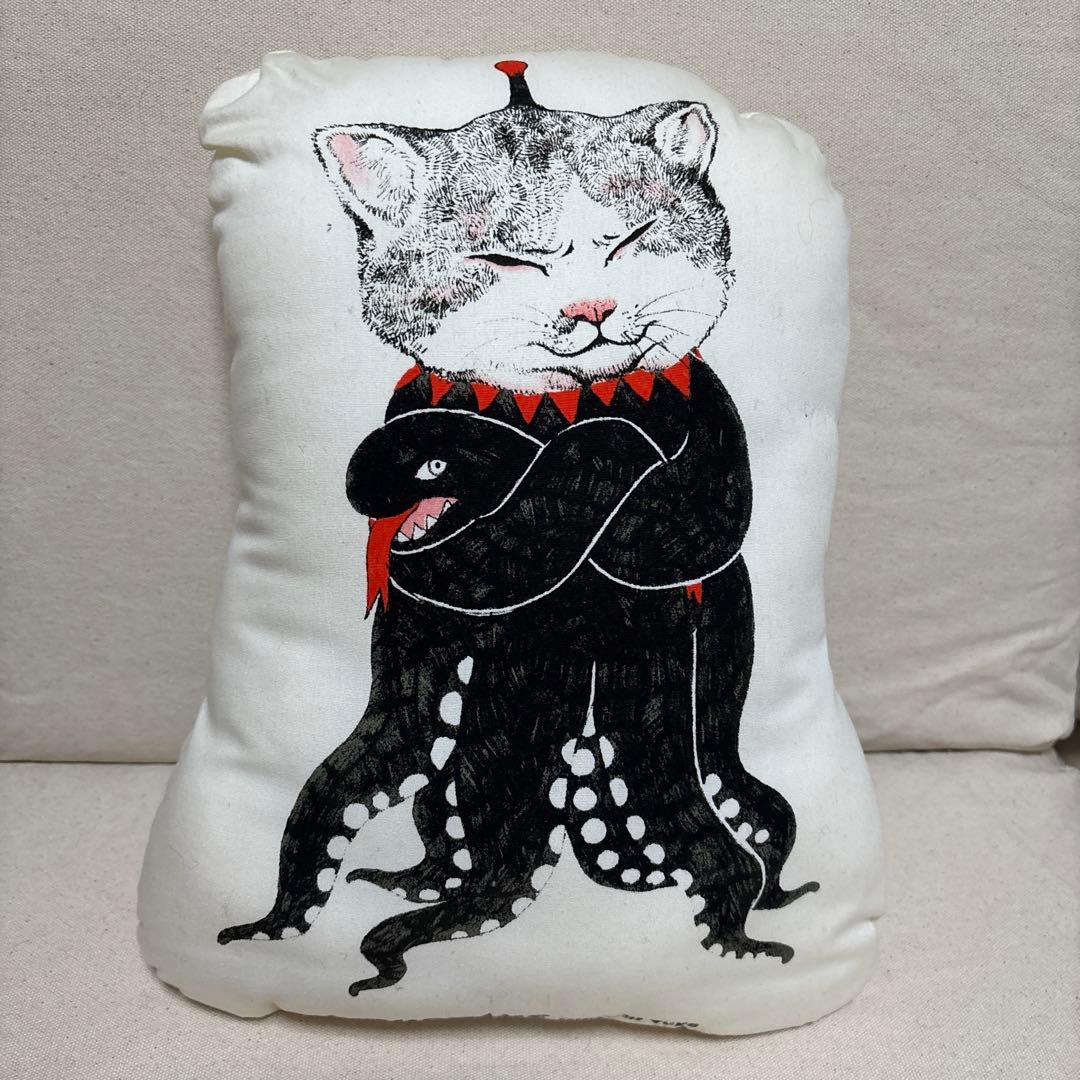 GUSTAVE higuchi yuko ギュスターヴ君[クッション]