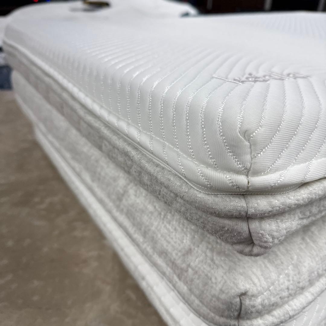 ⑧快適快眠✨コアラ布団OASIS セミダブル 三つ折り 折りたたみ布団✨訳あり品