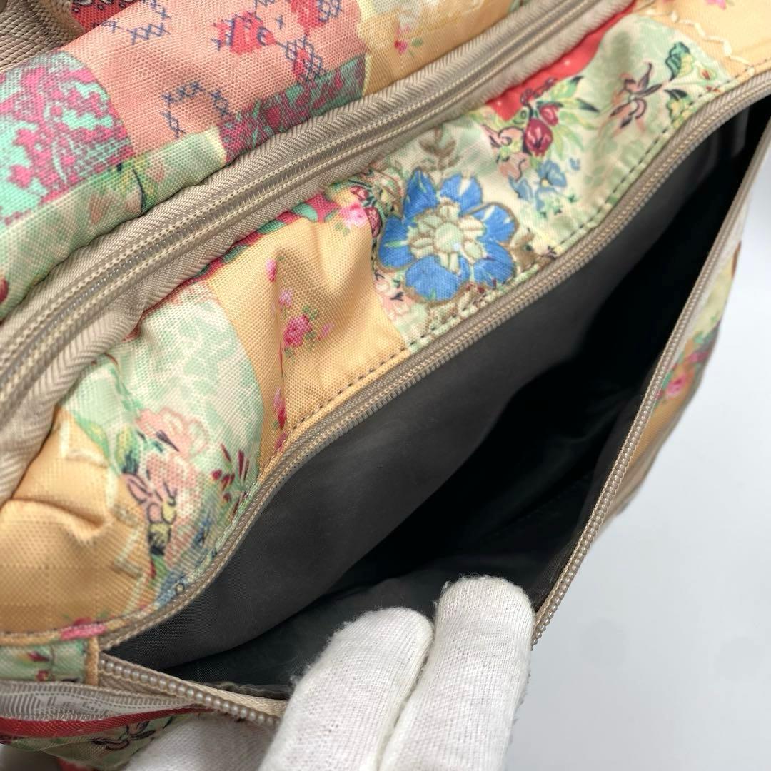 リロボン様 キャリーケース スーツケース パッチワーク 4輪