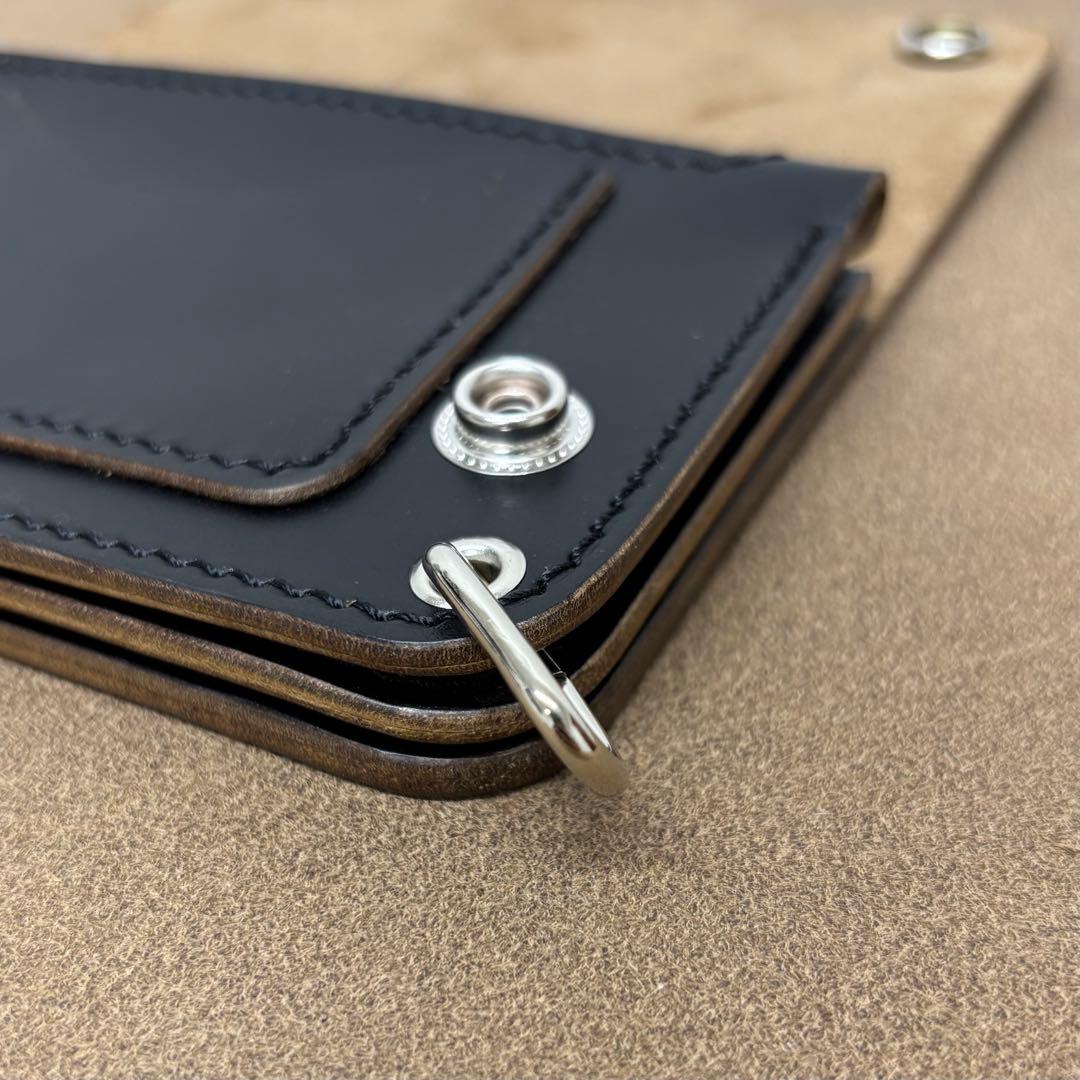 【6015】ホースバット　 トラッカーウォレット　ミドル　黒　茶心　3層