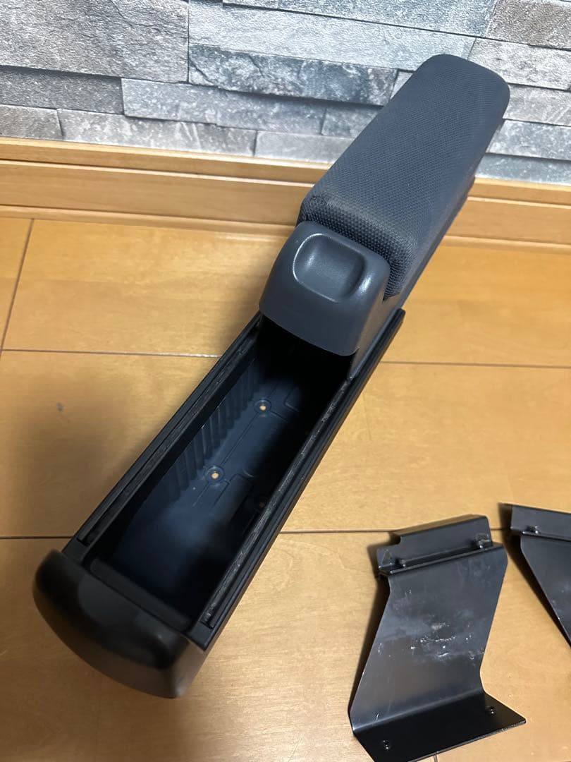 ダイハツDAIHATSU ミラジーノ　L700系 センターコンソールボックス