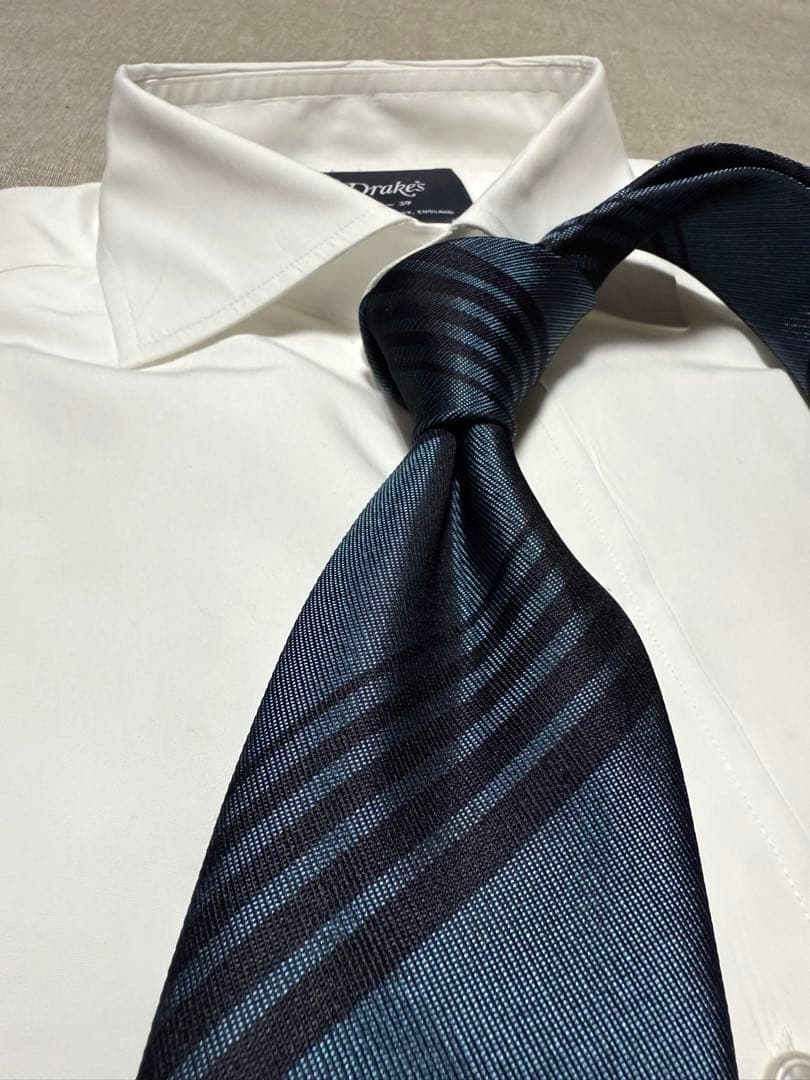 【極美品】Holliday & Brown／レジメンタル／アースネイビー