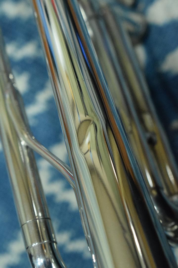 YAMAHA YTR-3320S 赤ベル・銀メッキ ケース・マウスピース付