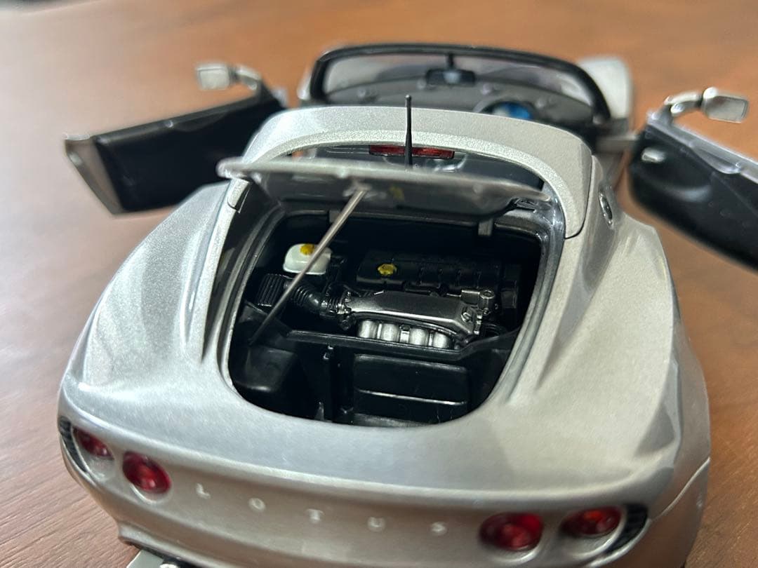 【希少】JADI ロータス エリーゼ 111S 1/18 シルバー