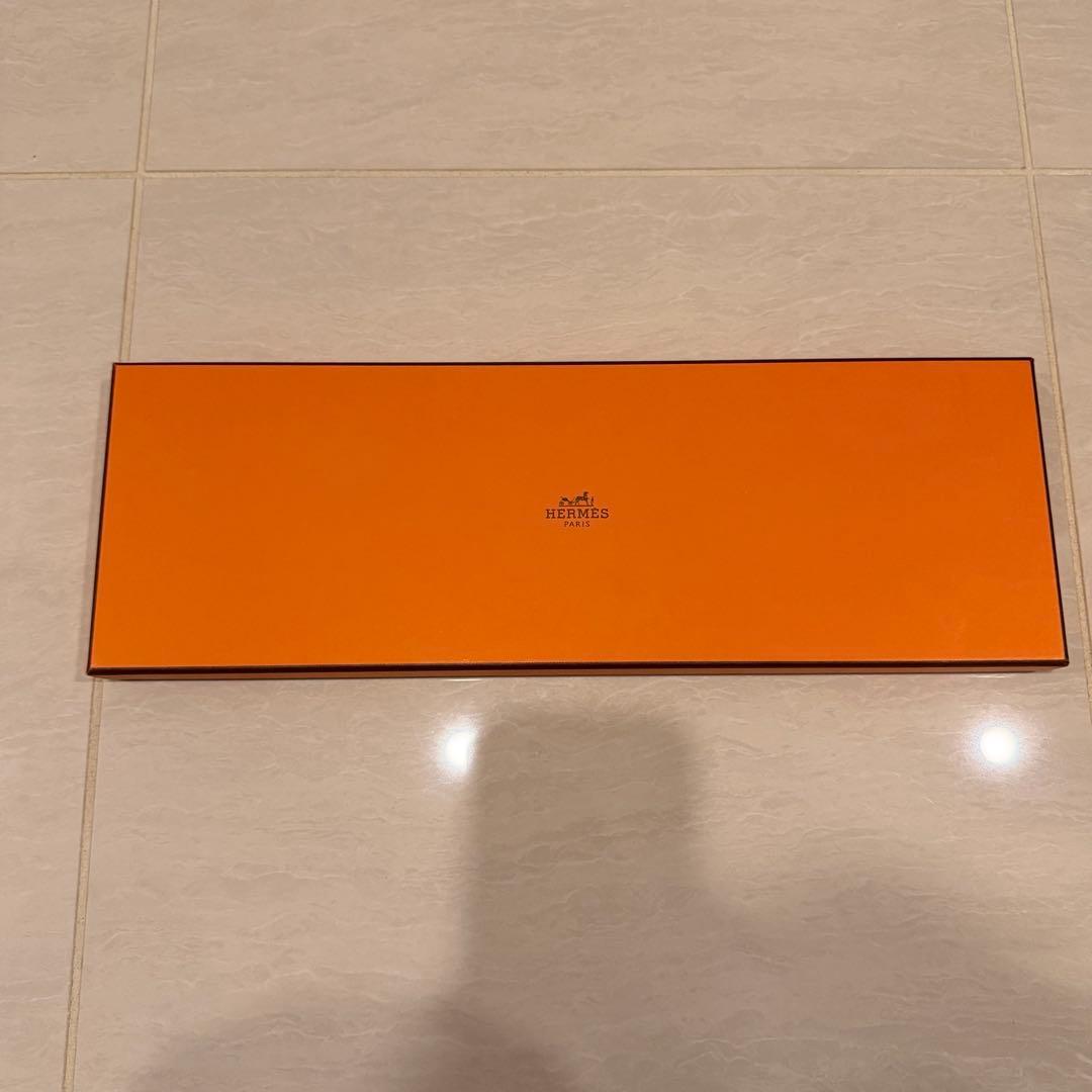 【未使用品】HERMES ネクタイ ネイビー Hパターン 箱付き