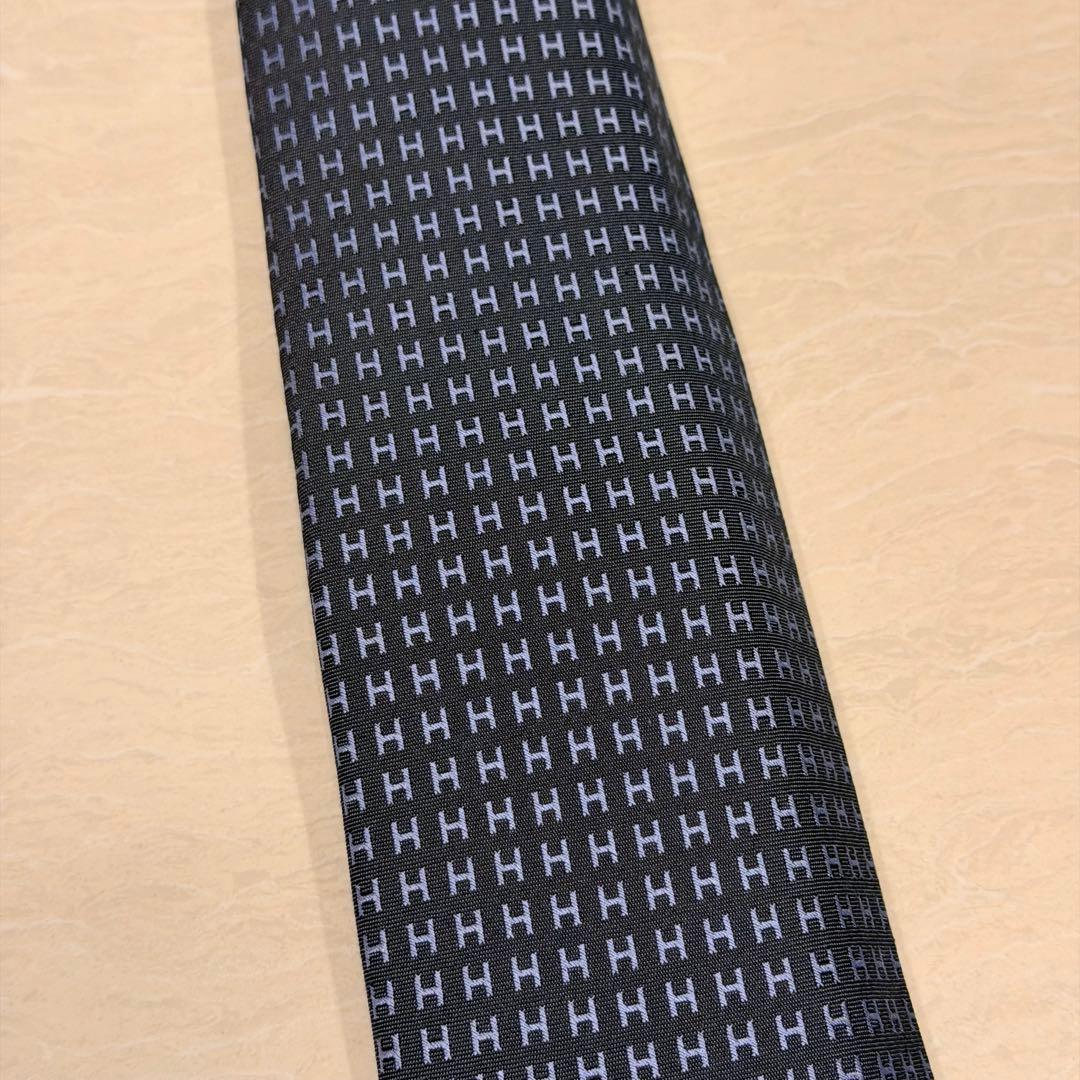 【未使用品】HERMES ネクタイ ネイビー Hパターン 箱付き