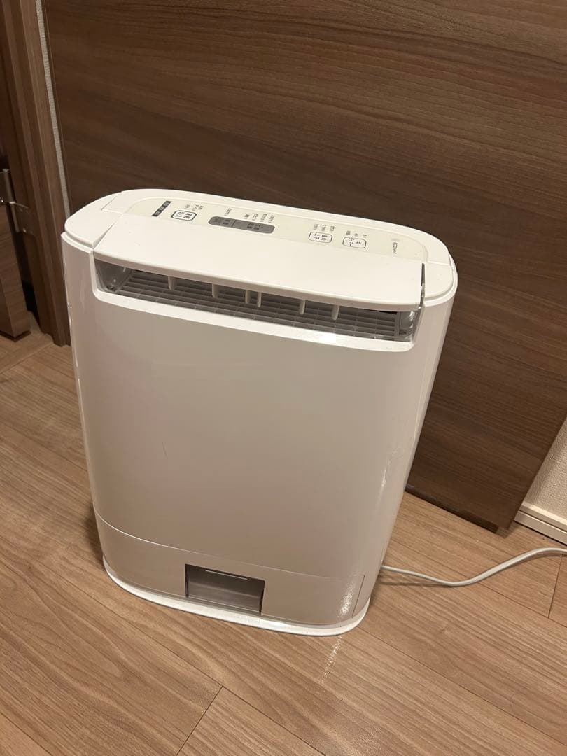 衣類乾燥除湿機F-YZT60 ホワイト 取り外し可能水タンク