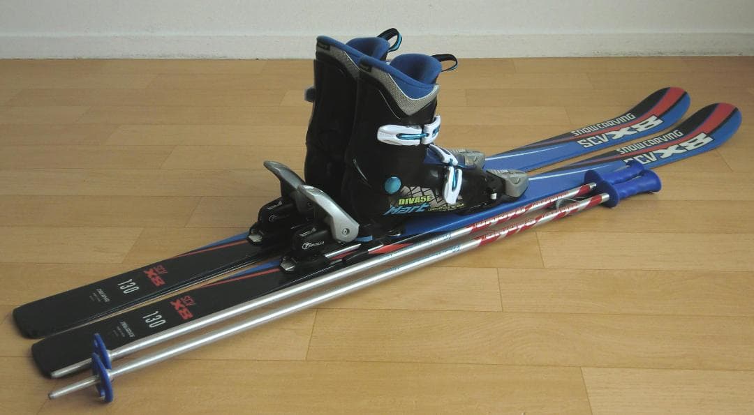 ■■送料無料■CARVING■子供用スキー4点セット■板130/靴22■