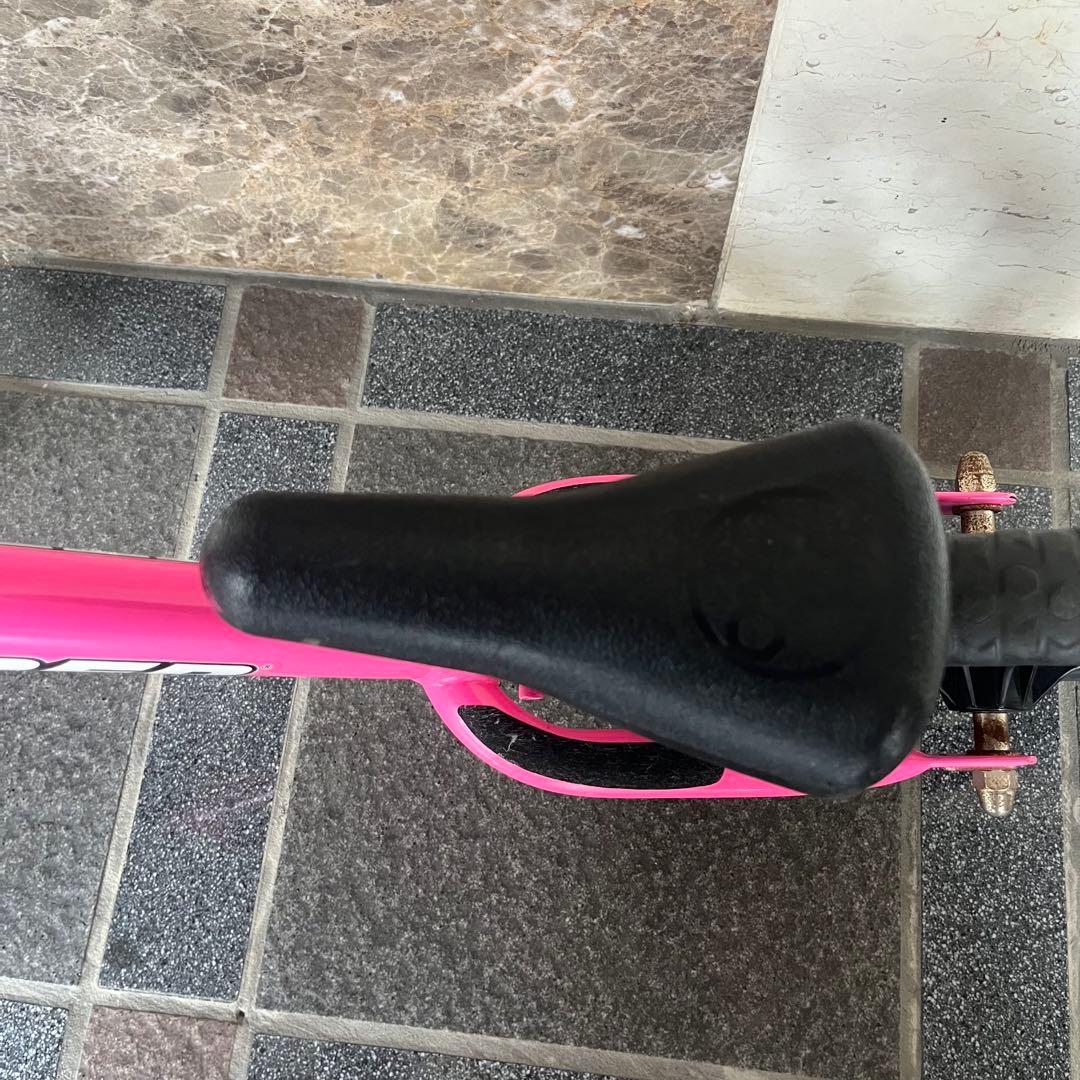 最終　STRIDER ストライダー　ピンク　　　12 インチ