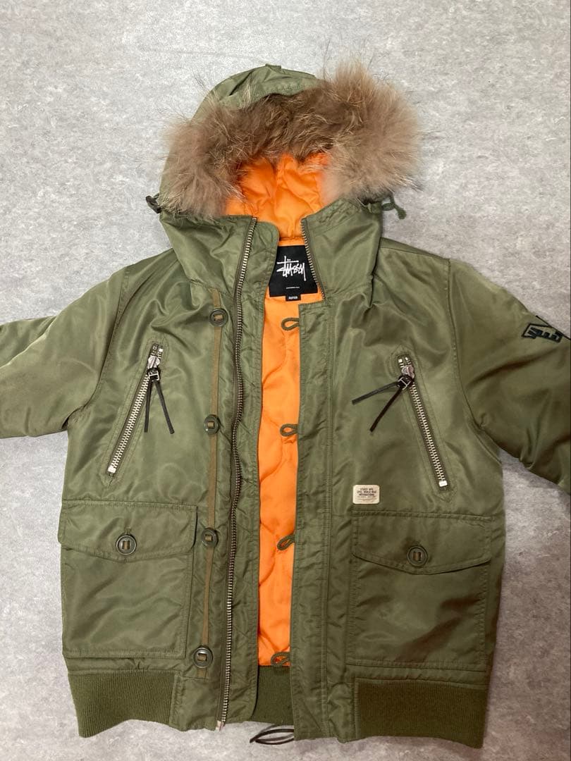 stussy N-2Bジャケット