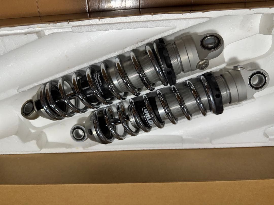 ハーレーダビッドソン　スポーツスター　リアサス