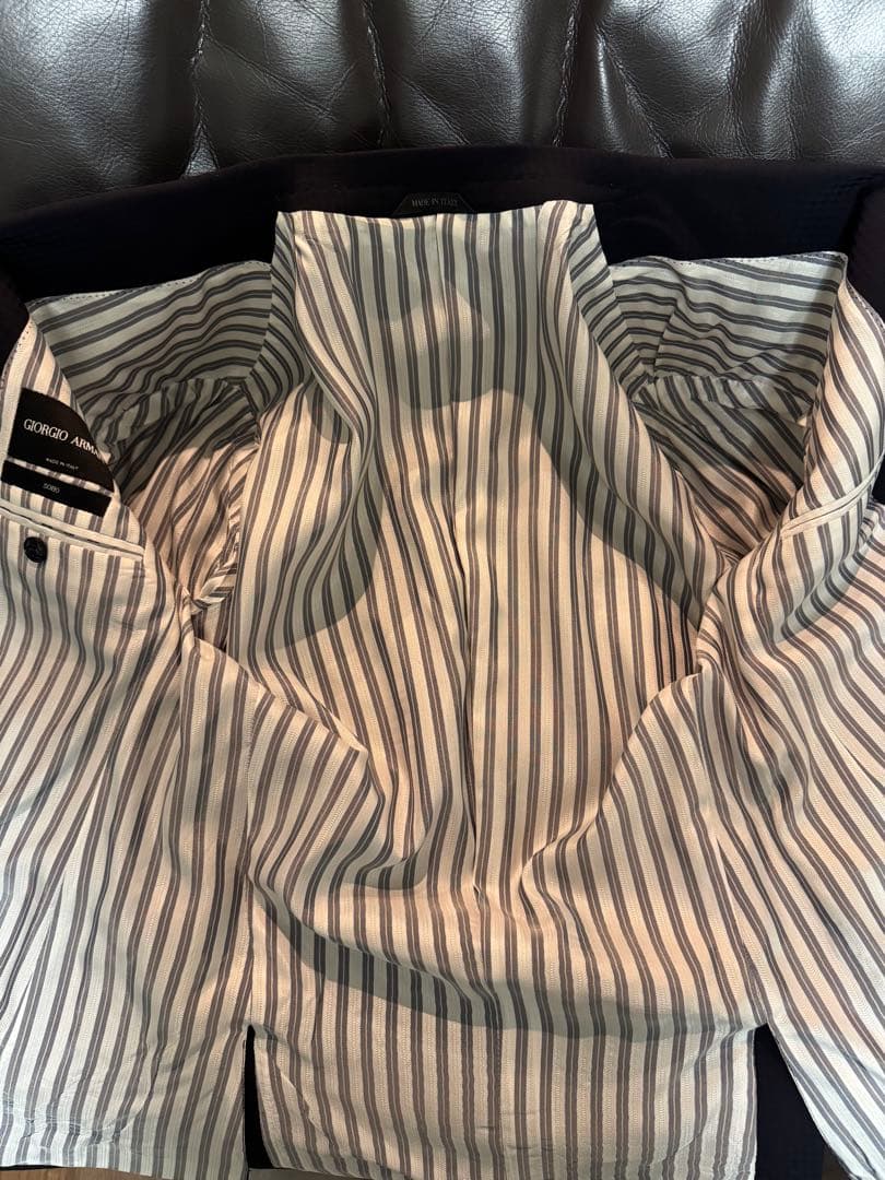 未使用！ジョルジオアルマーニ 48 SOHOライン ピークドラペル濃紺柄