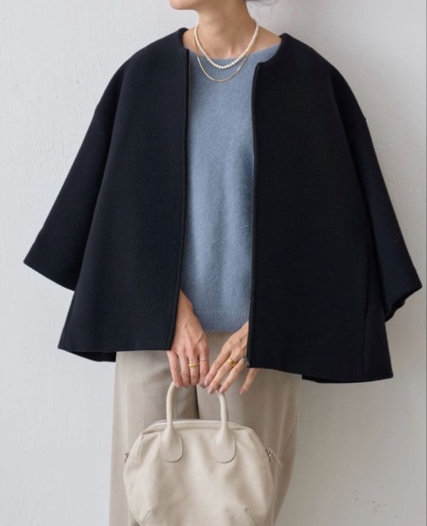 BEARDSLEYウールコート　ブラック