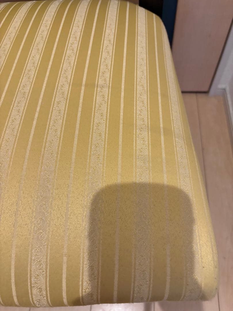 ダイニングチェア アンティーク調　ロココ　ドレッサー