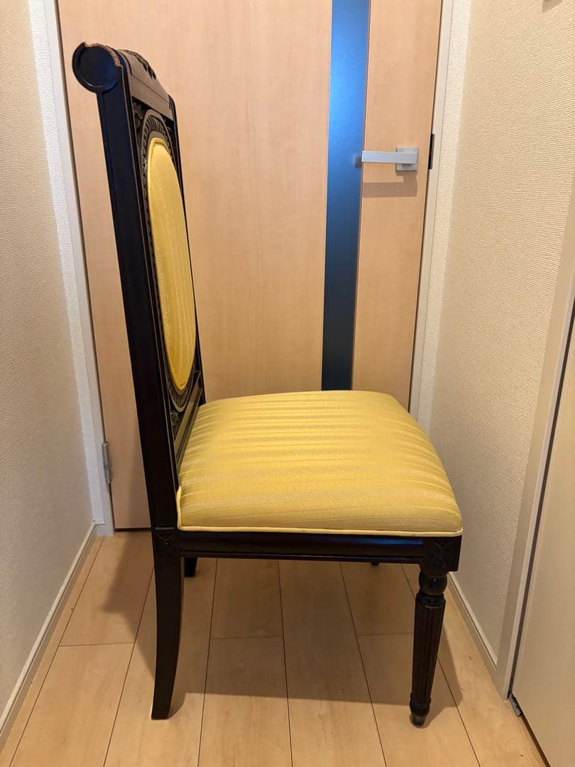 ダイニングチェア アンティーク調　ロココ　ドレッサー