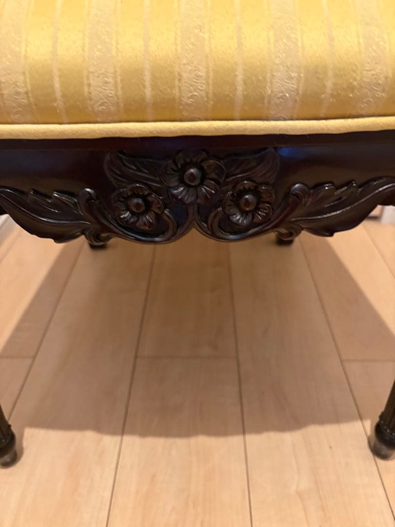 ダイニングチェア アンティーク調　ロココ　ドレッサー