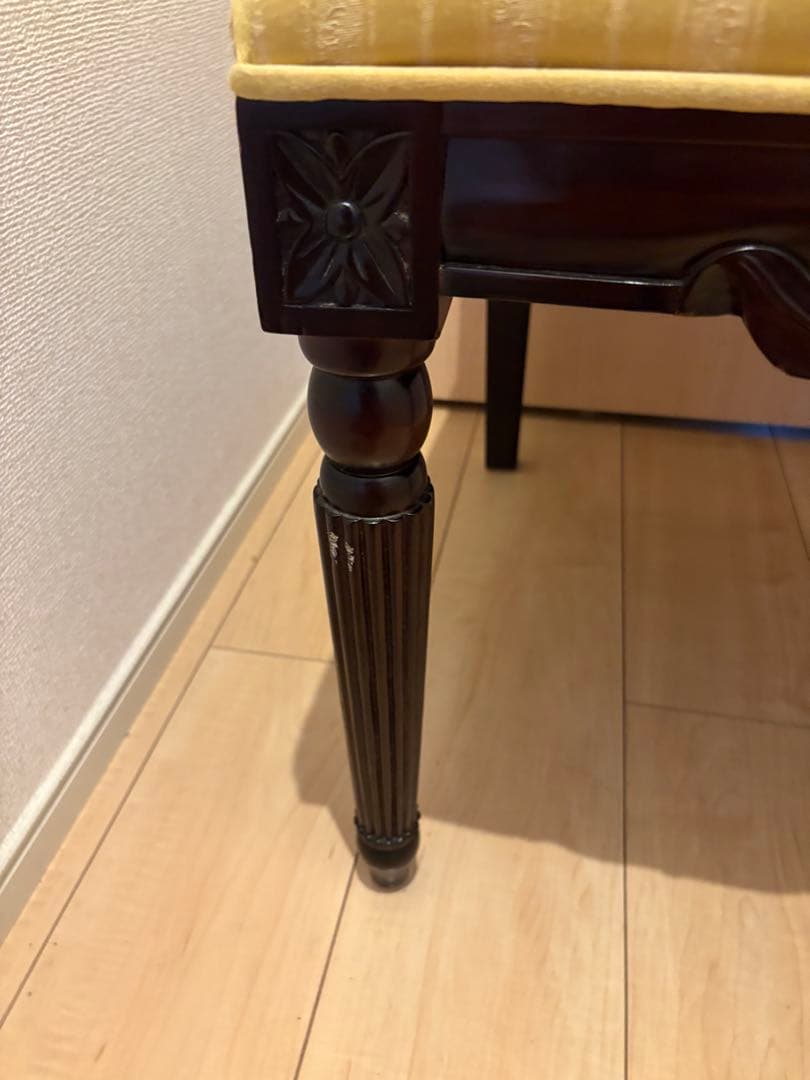 ダイニングチェア アンティーク調　ロココ　ドレッサー