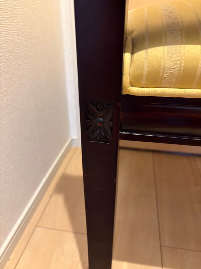 ダイニングチェア アンティーク調　ロココ　ドレッサー