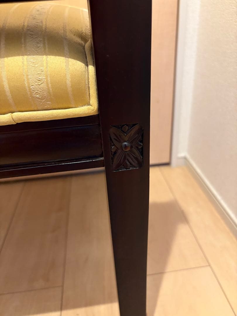 ダイニングチェア アンティーク調　ロココ　ドレッサー