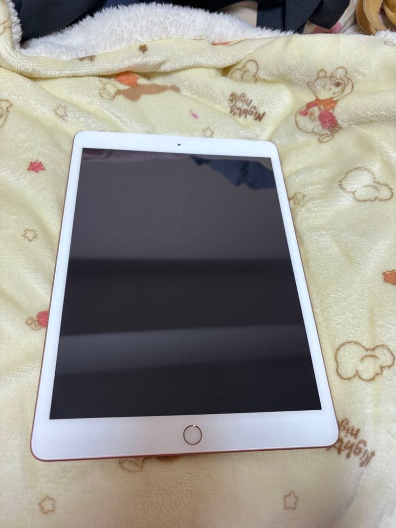 iPad(第8世代) 10.2インチ 32GB セルラーモデル