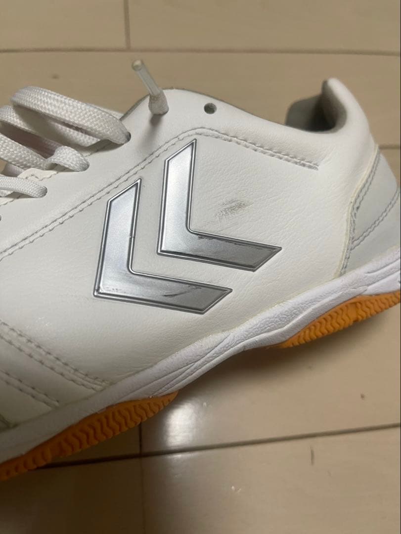 ヒュンメル アピカーレ 5 フットサルシューズ