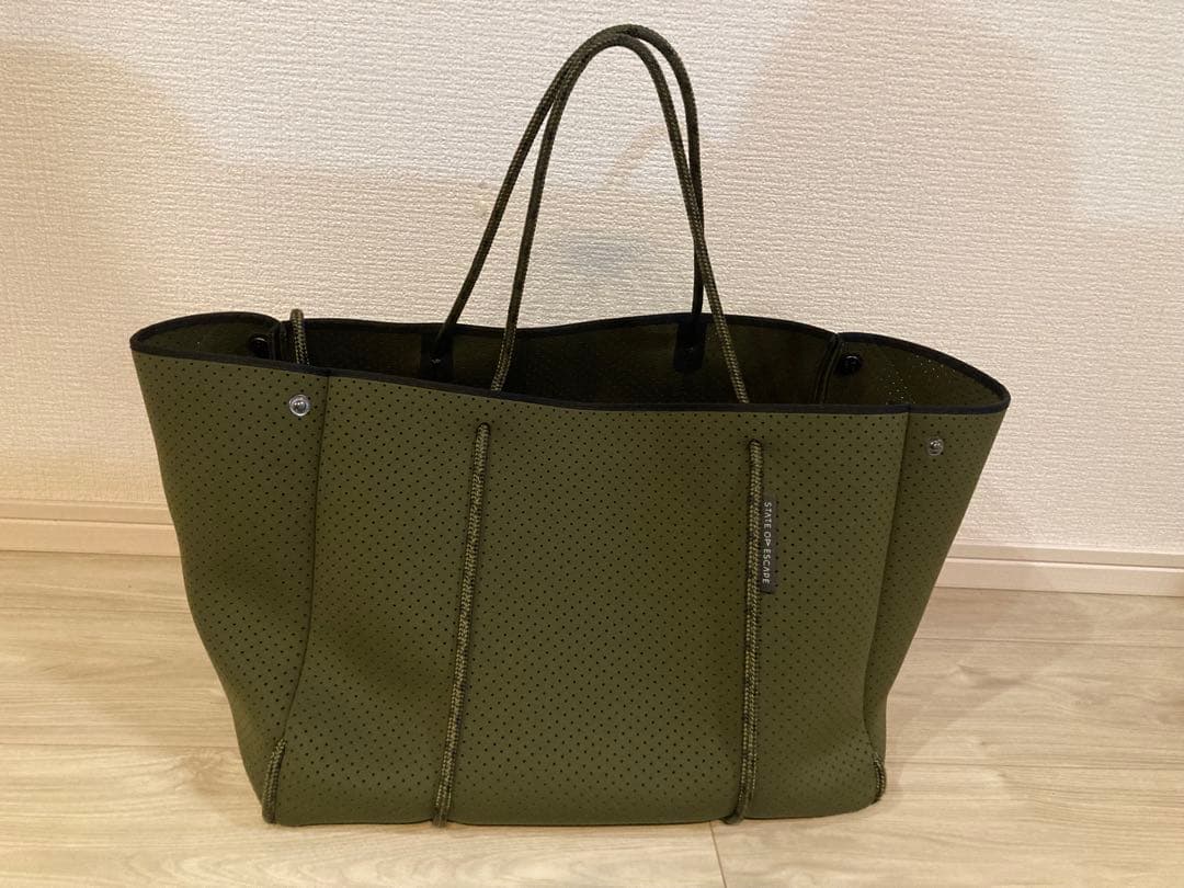 ステイトオブエスケープ　カーキ　大容量 トートバッグ　ポーチ付き 2way