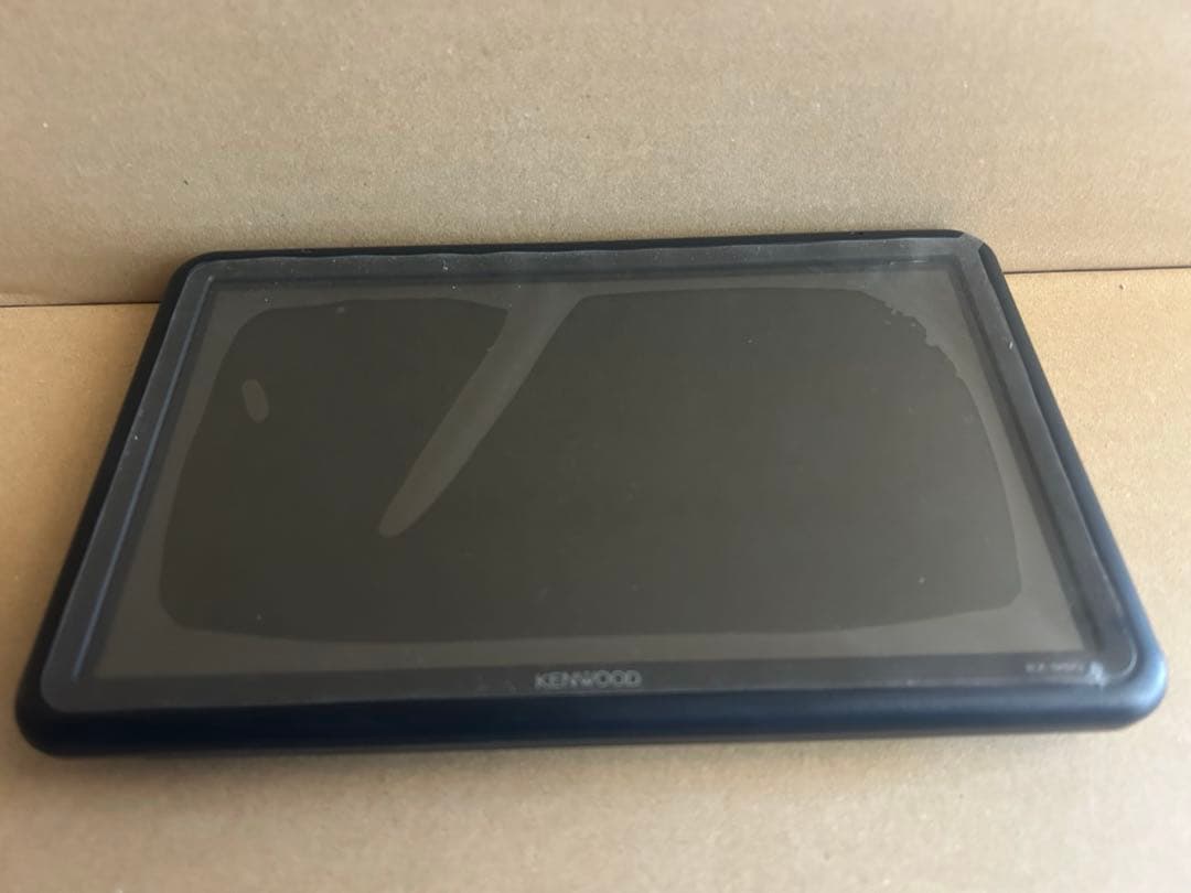 KENWOOD EZ-950 ポータブルナビゲーション 9インチ　中古