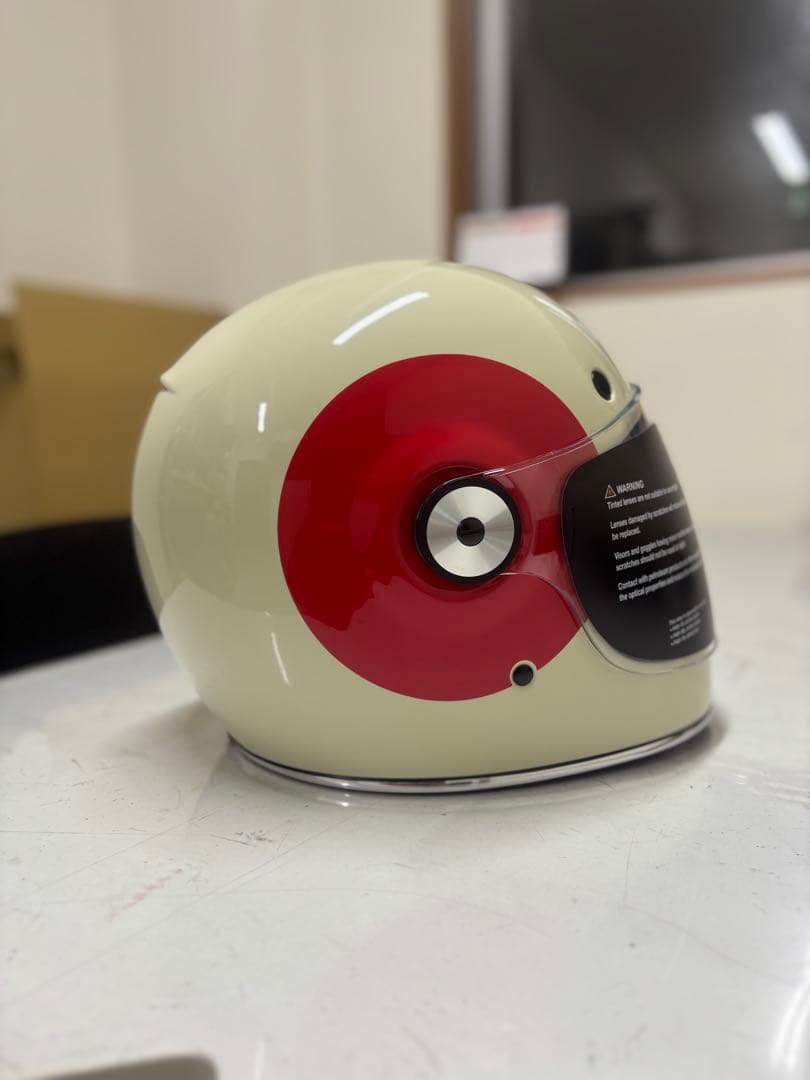 bell bullitt ベル ブリット　新品