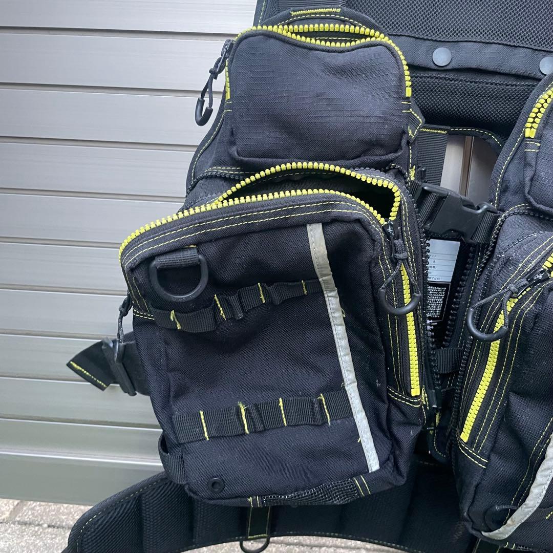 ダイワ フローティングベスト イエロー