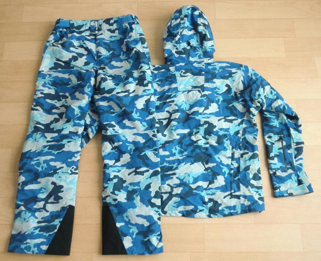 ■■11月限定■送料無料■GOLDWIN■男性用スキーウエア上下■XL■迷彩■■