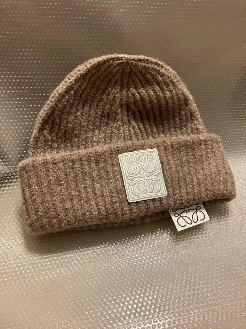 LOEWE ブラウン ニット帽