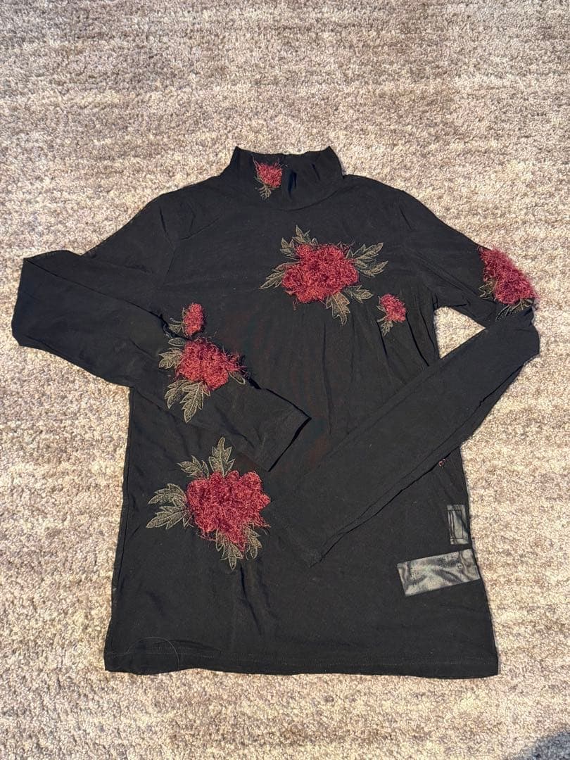 【最安値】AMERI UND 3D FLOWER SKIN TOP