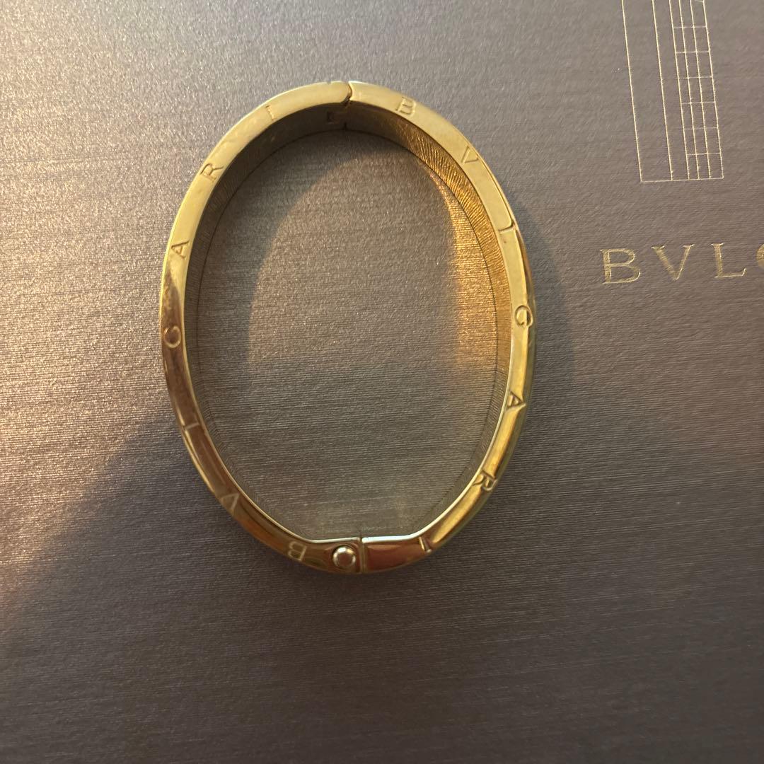 ブルガリ　ブルーレザー　バングル