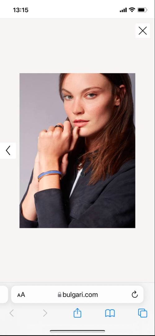 ブルガリ　ブルーレザー　バングル