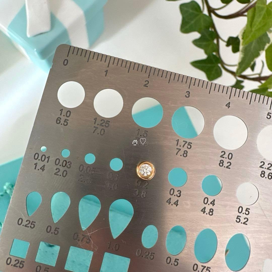 ティファニー　ダイヤモンドバイザヤードピアス0.14ct　Ꮶ18ローズゴールド