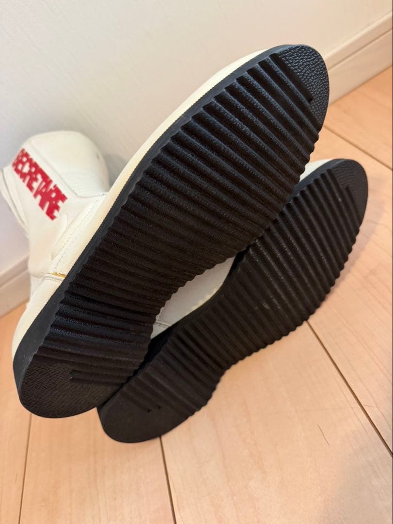 セクレテール　　レーシングブーツ