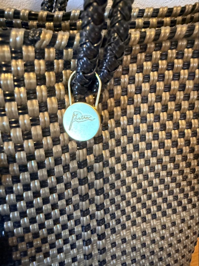 MERCADO BAG - ARENA - ブラック / ゴールド　Sサイズ