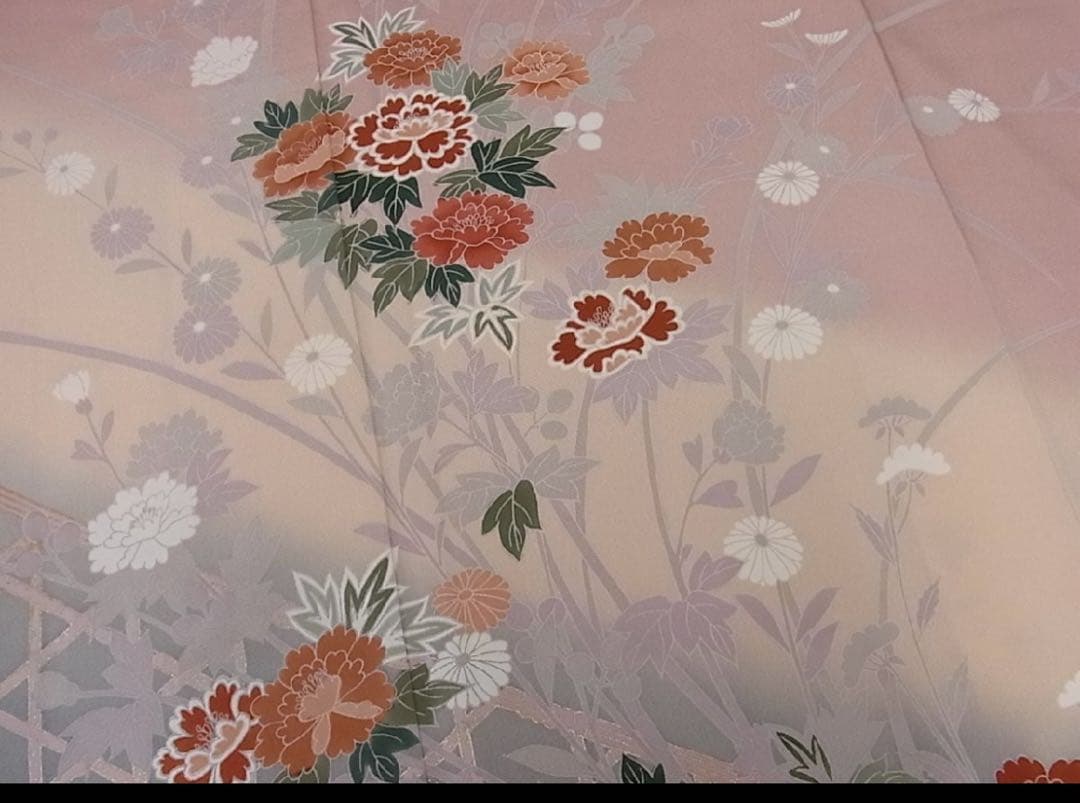 訪問着　友禅　枝花文　暈し染め　正絹逸品