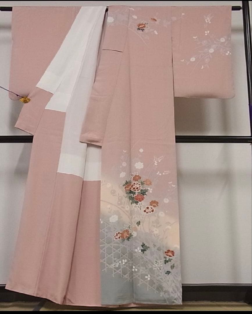 訪問着　友禅　枝花文　暈し染め　正絹逸品