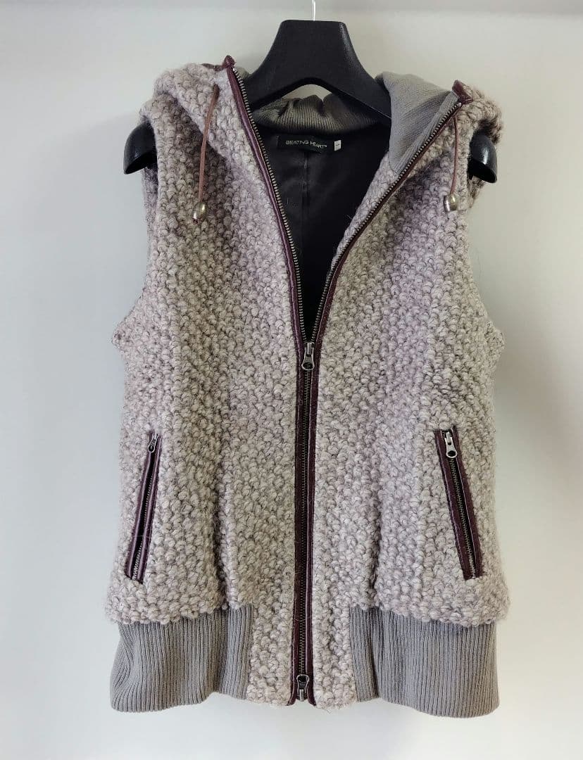 最終値★美品★BEATING HEART フードベスト