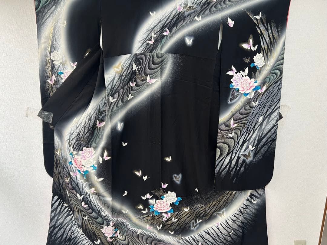 【 最終値下げ 】 豪華振袖５点セット！！　秋山庄太郎　バラに蝶柄　１９３