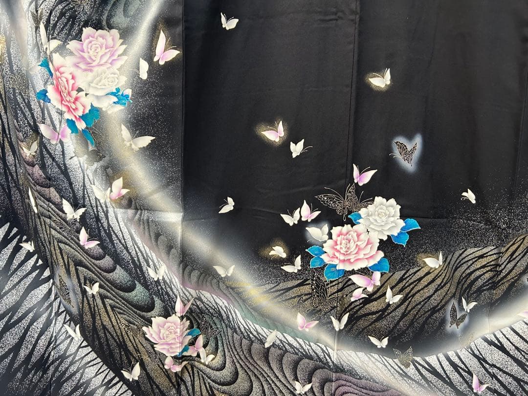 【 最終値下げ 】 豪華振袖５点セット！！　秋山庄太郎　バラに蝶柄　１９３