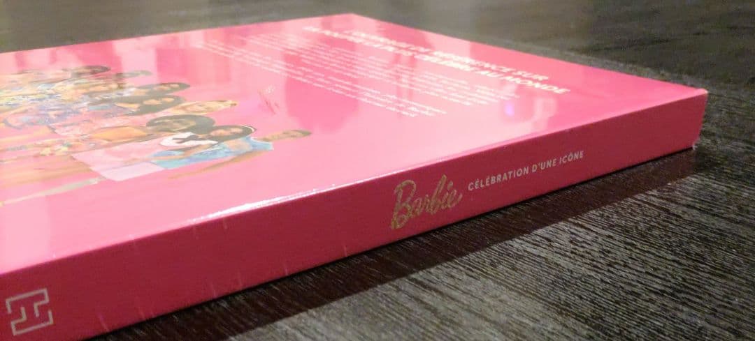 お値下げ中　Barbie : celebration d‘une icone