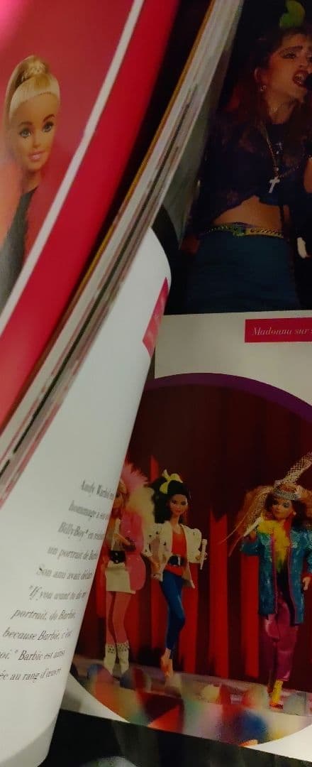 お値下げ中　Barbie : celebration d‘une icone