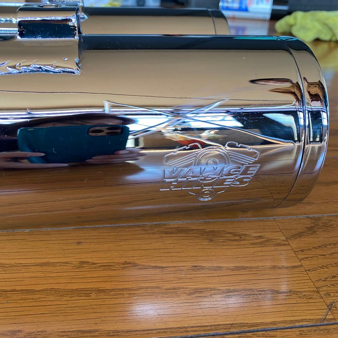 ハーレーダビッドソン　マフラー